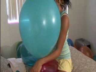 bedroom balloon delivery